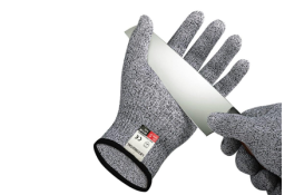 Pretiegriezuma cimdi