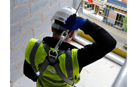 PRETKRITIENA AIZSARGLĪDZEKĻI