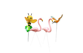 Zemē spraužami dekori