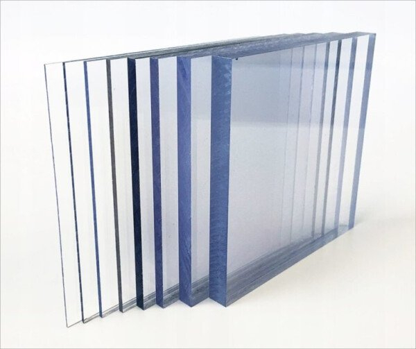MK Monolītais Polikarbonāts 3mm, caurspīdīgs /